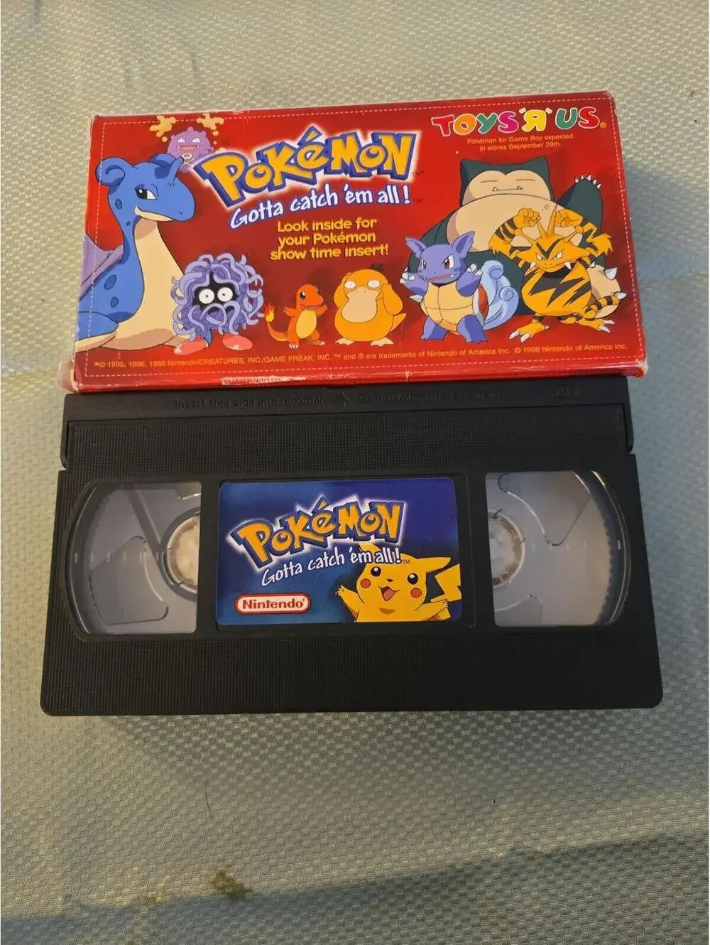 Vintage 1998 Pokemon Toys R Us 'Show Time' Promotional VHS and Box - Picture 2 of 5